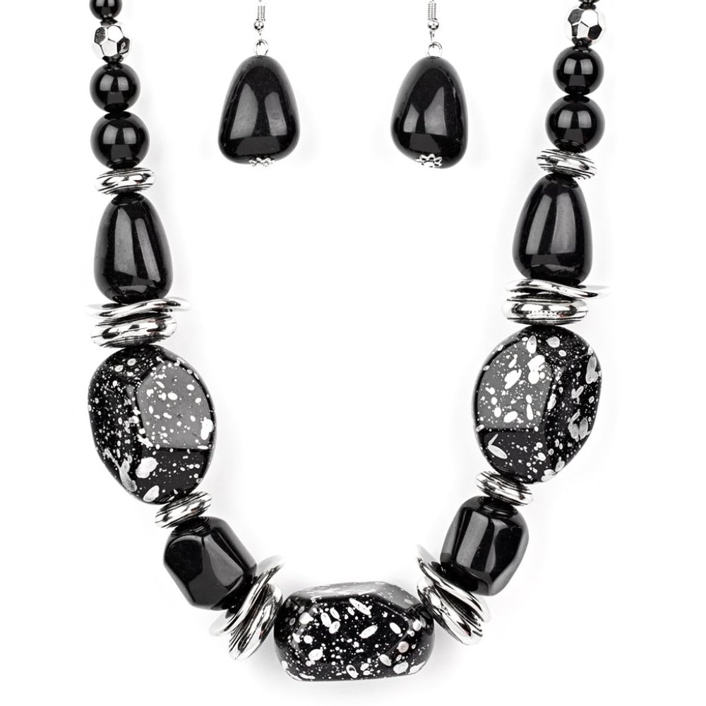 Paparazzi In Good Glazes - Black